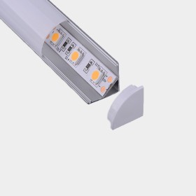 WA1616-300S Profilo alluminio mm. 16x16x3000 + cover
